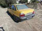 Белый Daewoo Nexia 2007 года, КПП Механика, в Янгибазарский район за ~1 975 y.e. id6447050, Фото №1