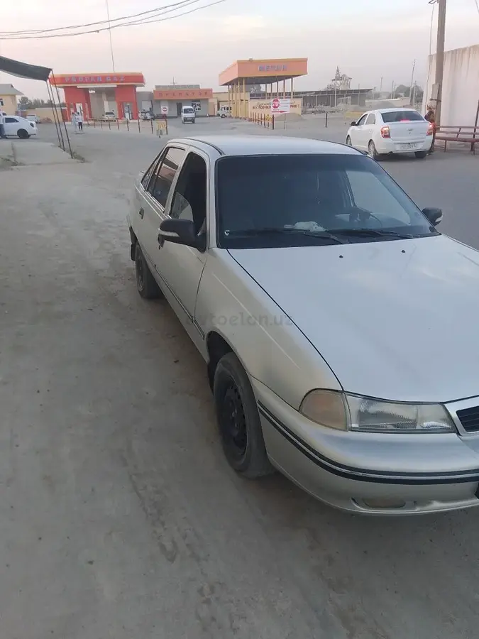 Daewoo Nexia — 2