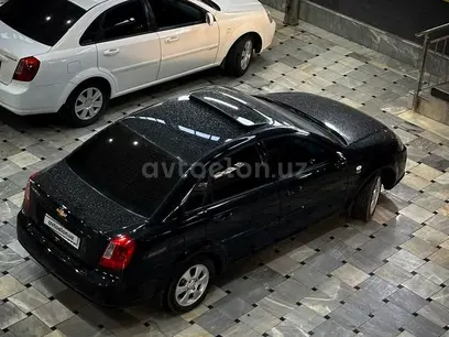 Черный Chevrolet Gentra, 3 позиция 2022 года, КПП Автомат, в Ургенч за ~14 237 y.e. id5176265