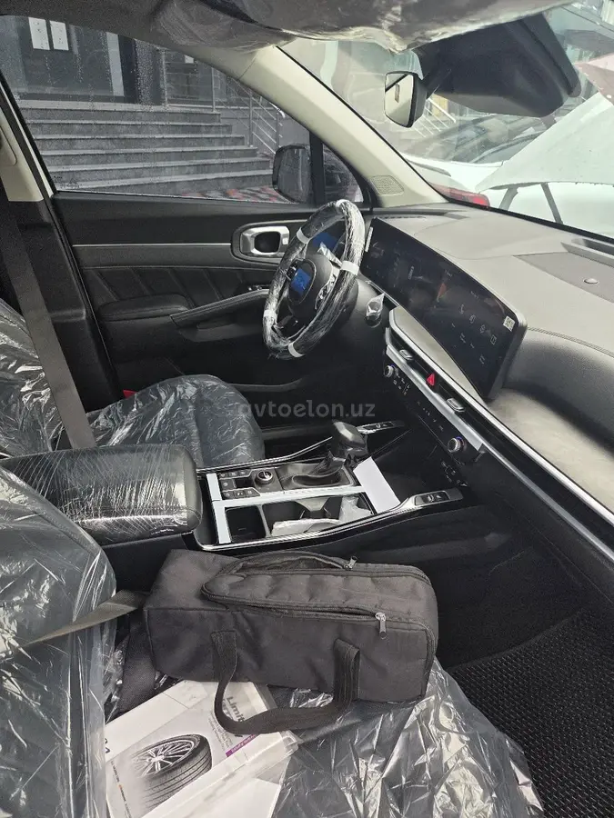 Kia Sorento — 3