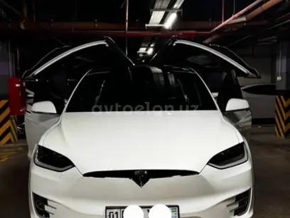 Tesla Model X 2018 года, в Ташкент за 26 000 y.e. id6427500