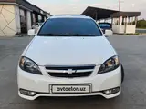 Белый Chevrolet Gentra, 3 позиция 2019 года, КПП Автомат, в Фергана за 10 700 y.e. id6469877, Фото №1