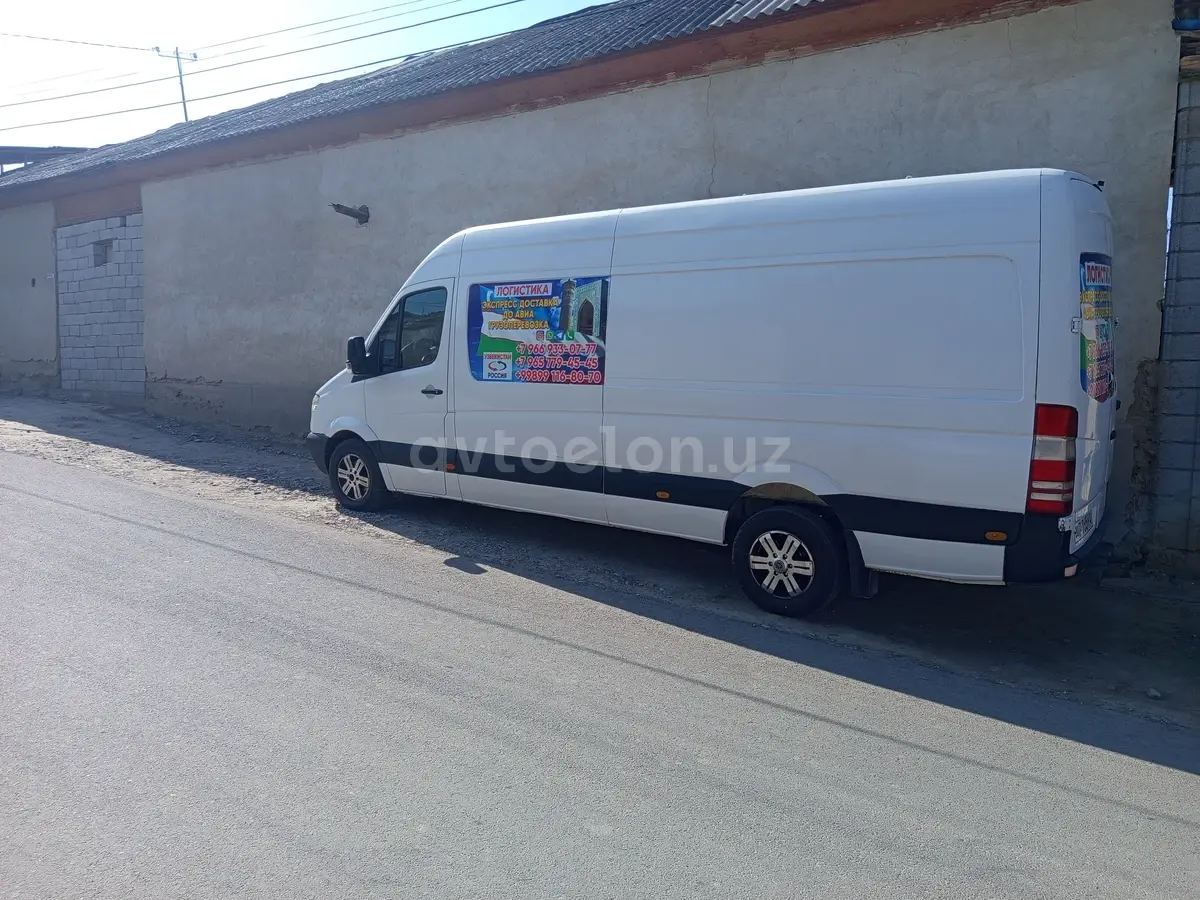 Mercedes-Benz Sprinter