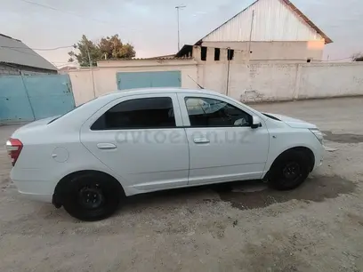 Белый Chevrolet Cobalt, 1 позиция 2014 года, КПП Механика, в Зарафшан за 8 800 y.e. id5073073