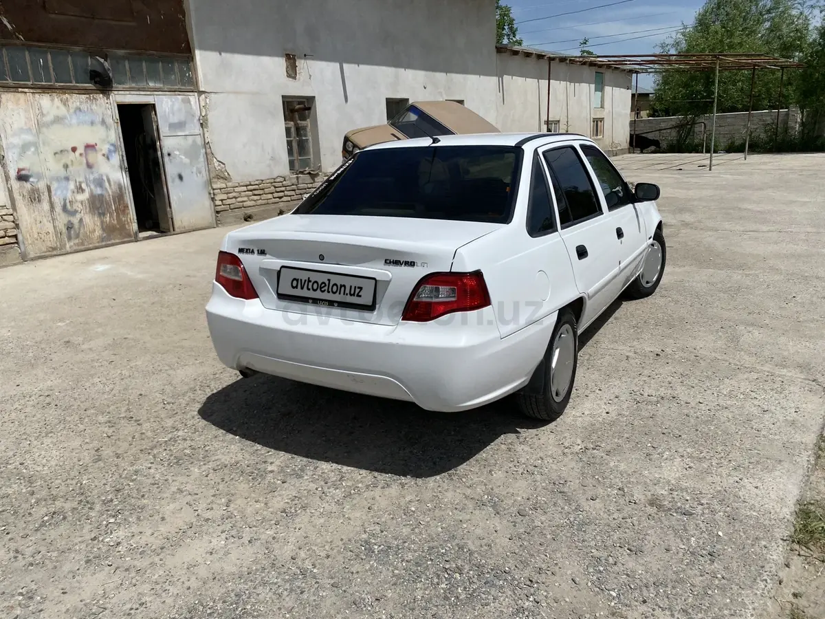 Daewoo Nexia II — 4