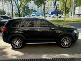 Черный Chevrolet Captiva, 4 позиция 2013 года, КПП Автомат, в Ташкент за 17 250 y.e. id5034312, Фото №1
