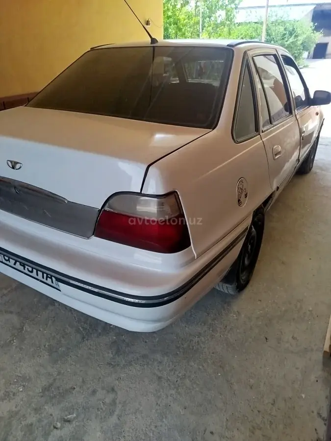 Daewoo Nexia — 4