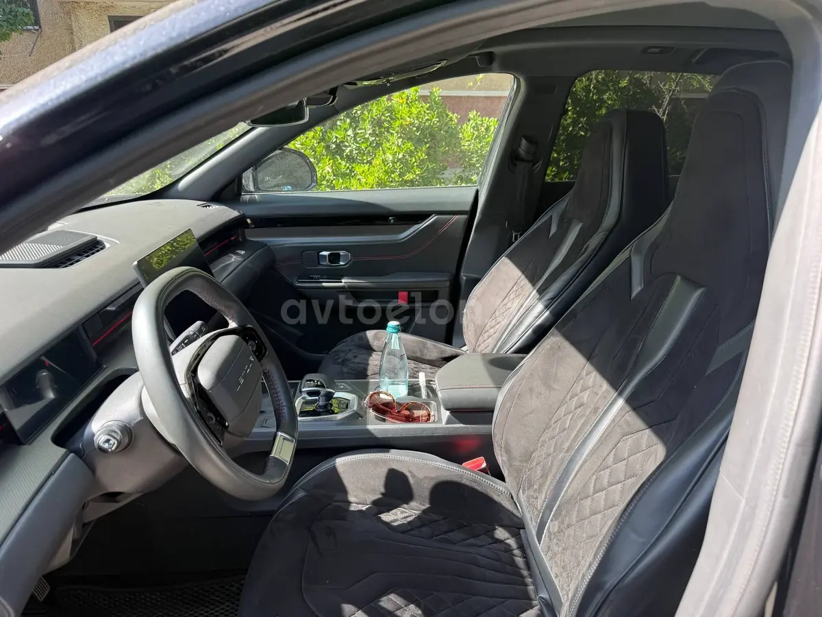 Jetour Dasheng — 4