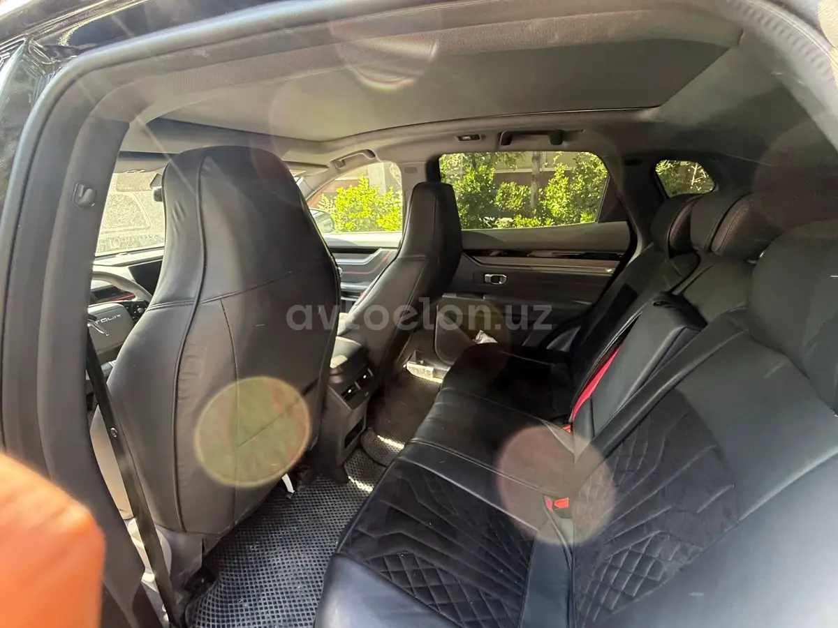 Jetour Dasheng — 6