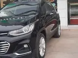 Qora Chevrolet Tracker, 3 pozitsiya 2018 yil, КПП Avtomat, shahar Toshkent uchun 14 000 у.е. id5027669, Fotosurat №1
