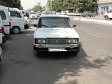 Белый ВАЗ (Lada) 2107 1983 года, КПП Механика, в Наманган за 1 100 y.e. id6487348, Фото №1