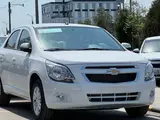 Белый Chevrolet Cobalt, 4 позиция 2024 года, КПП Автомат, в Наманган за 12 620 y.e. id5209779