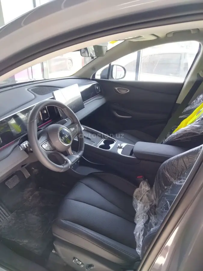 BYD Sealion 05 — 4