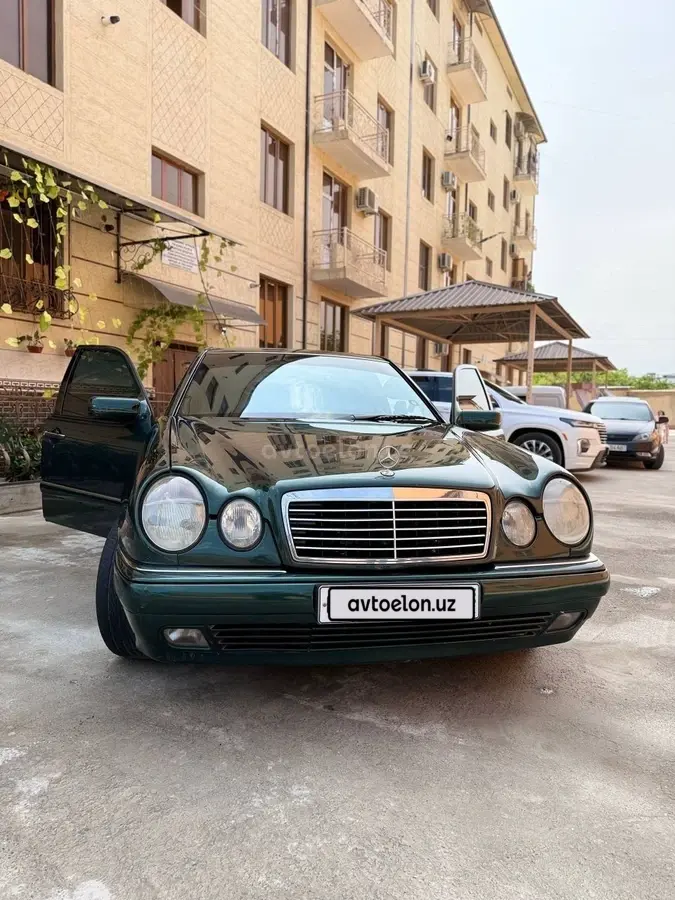 Mercedes-Benz E 200 — 6
