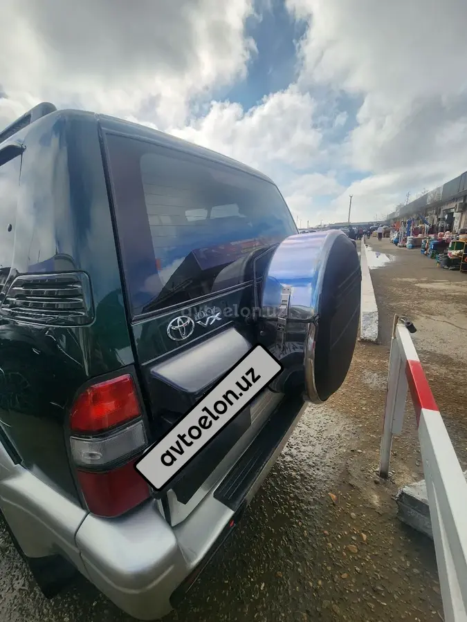Toyota Land Cruiser Prado — 3