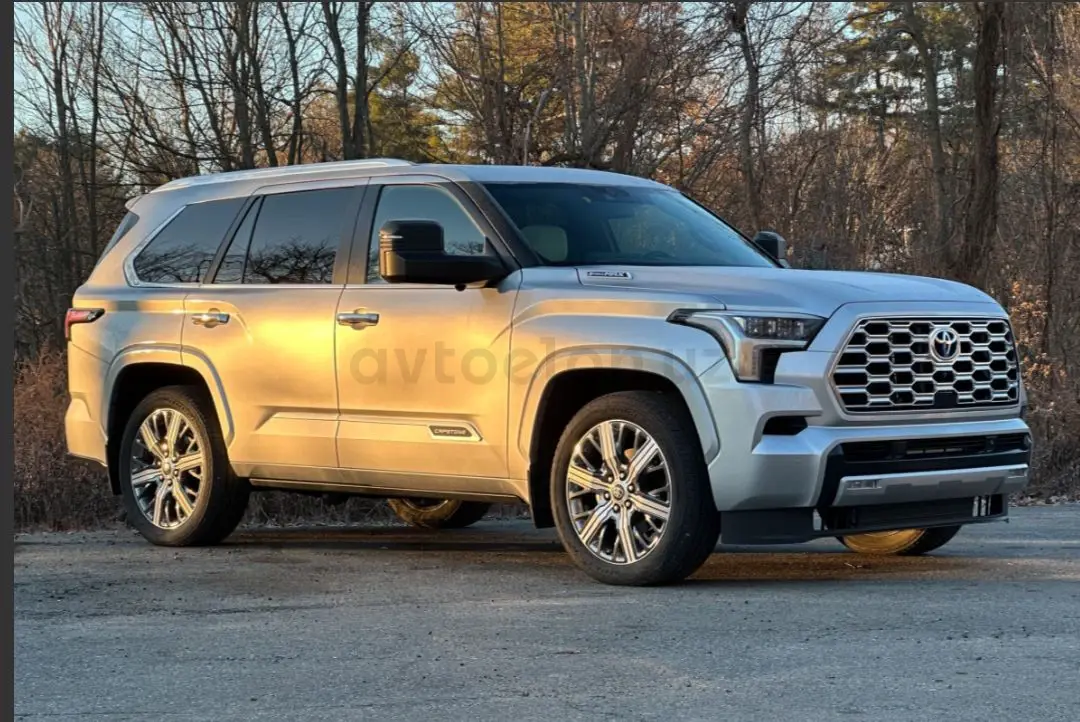 Toyota Sequoia