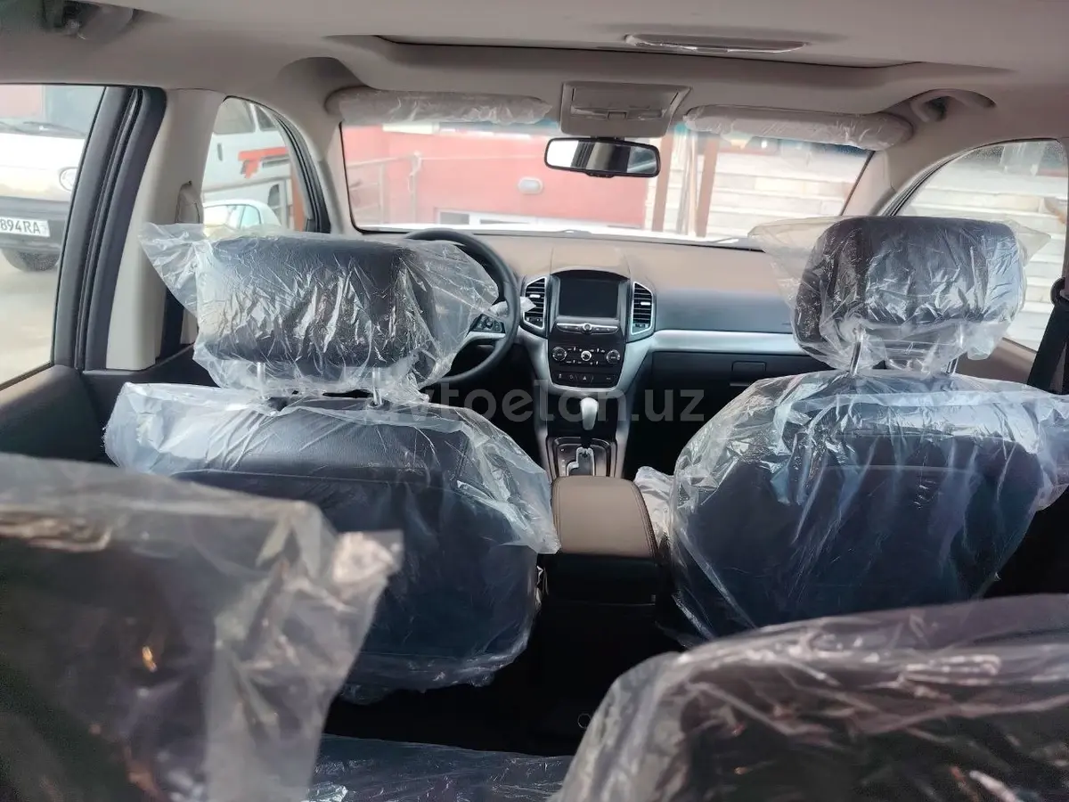 Chevrolet Captiva 2018 — 5