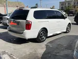 Kia Carnival 2010 года, в Денау за 11 800 y.e. id6479641, Фото №1