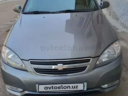 Chevrolet Gentra, 1 pozitsiya Gaz-benzin 2015 yil, shahar Namangan uchun 8 500 у.е. id4908156