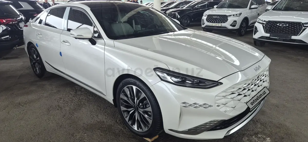 Kia K8 — 4