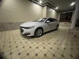 Chevrolet Malibu 2 2021 yil, shahar Namangan uchun 23 500 у.е. id6366792, Fotosurat №1