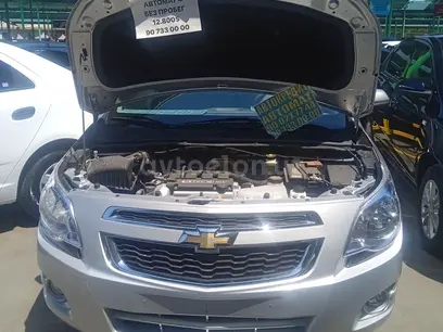 Серебристый Chevrolet Cobalt, 4 позиция 2024 года, КПП Автомат, в Ташкент за 12 800 y.e. id5135143