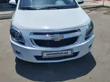 Белый Chevrolet Cobalt, 4 позиция 2022 года, КПП Автомат, в Ташкент за 10 950 y.e. id5207969, Фото №1