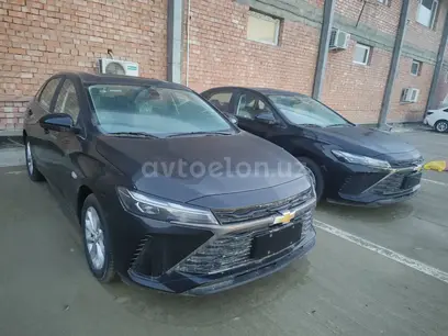 Черный Chevrolet Monza 2023 года, КПП Автомат, в Наманган за 18 500 y.e. id4919815