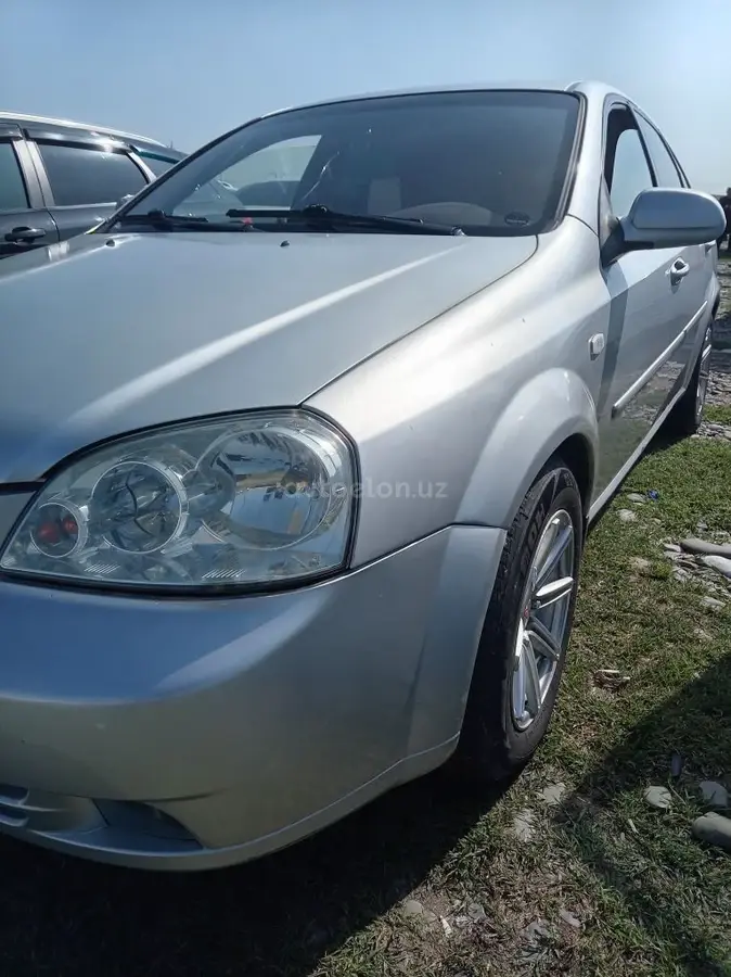 Daewoo Lacetti