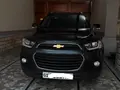 Мокрый асфальт Chevrolet Captiva, 4 позиция 2018 года, КПП Автомат, в Ташкент за 22 000 y.e. id6525639
