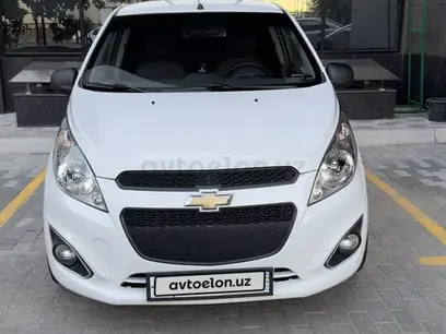 Oq Chevrolet Spark, 2 pozitsiya 2020 yil, КПП Mexanika, shahar Toshkent uchun 7 300 у.е. id5182664