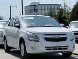 Белый Chevrolet Cobalt, 4 позиция 2024 года, КПП Автомат, в Ташкент за 13 200 y.e. id5199171