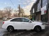 Chevrolet Lacetti, 3 позиция 2010 года, КПП Автомат, в Амударьинский район за 6 300 y.e. id6640025, Фото №1