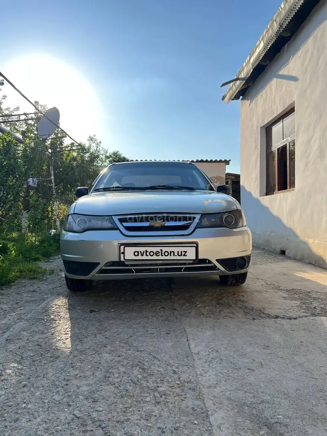 Daewoo Nexia II — 3