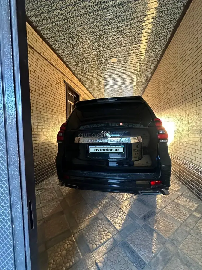 Toyota Land Cruiser Prado — 3