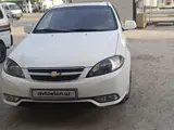 Белый Chevrolet Gentra, 3 позиция 2021 года, КПП Автомат, в Ташкент за 13 600 y.e. id4912238, Фото №1