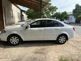 Белый Chevrolet Gentra, 1 позиция 2023 года, КПП Механика, в Турткульский район за ~12 063 y.e. id5228548, Фото №1