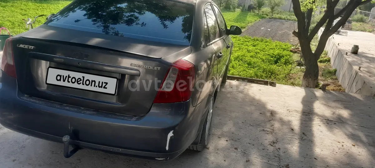Daewoo Lacetti — 2