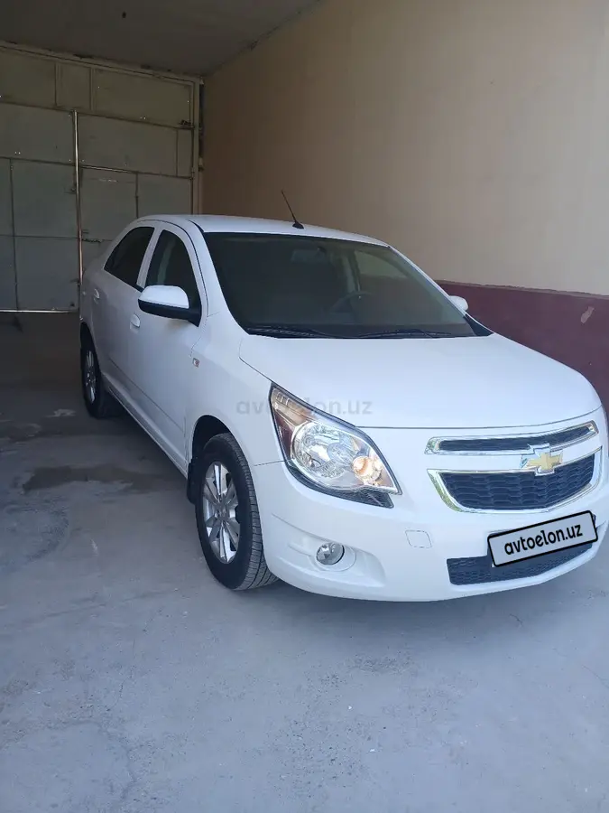 Chevrolet Cobalt 2024 — 3