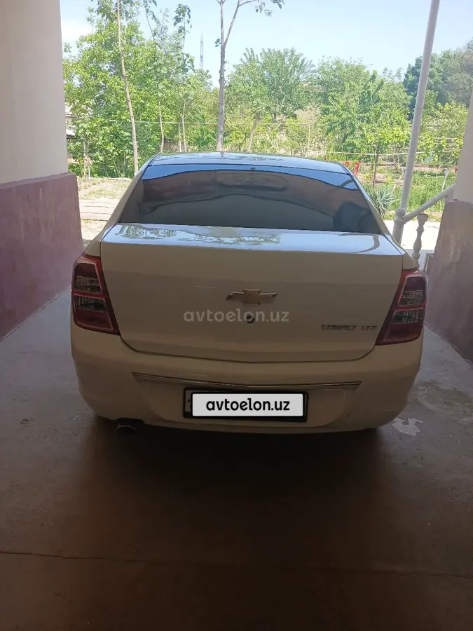 Chevrolet Cobalt 2024 — 4