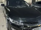 Черный Chevrolet Malibu 2 2019 года, КПП Автомат, в Ташкент за 22 000 y.e. id5211108, Фото №1