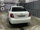Белый Chevrolet Gentra, 3 позиция 2019 года, КПП Автомат, в Наманган за 12 800 y.e. id5188902, Фото №1