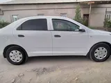 Белый Chevrolet Cobalt, 2 позиция 2019 года, КПП Механика, в Беруни за ~9 875 y.e. id5208336, Фото №1