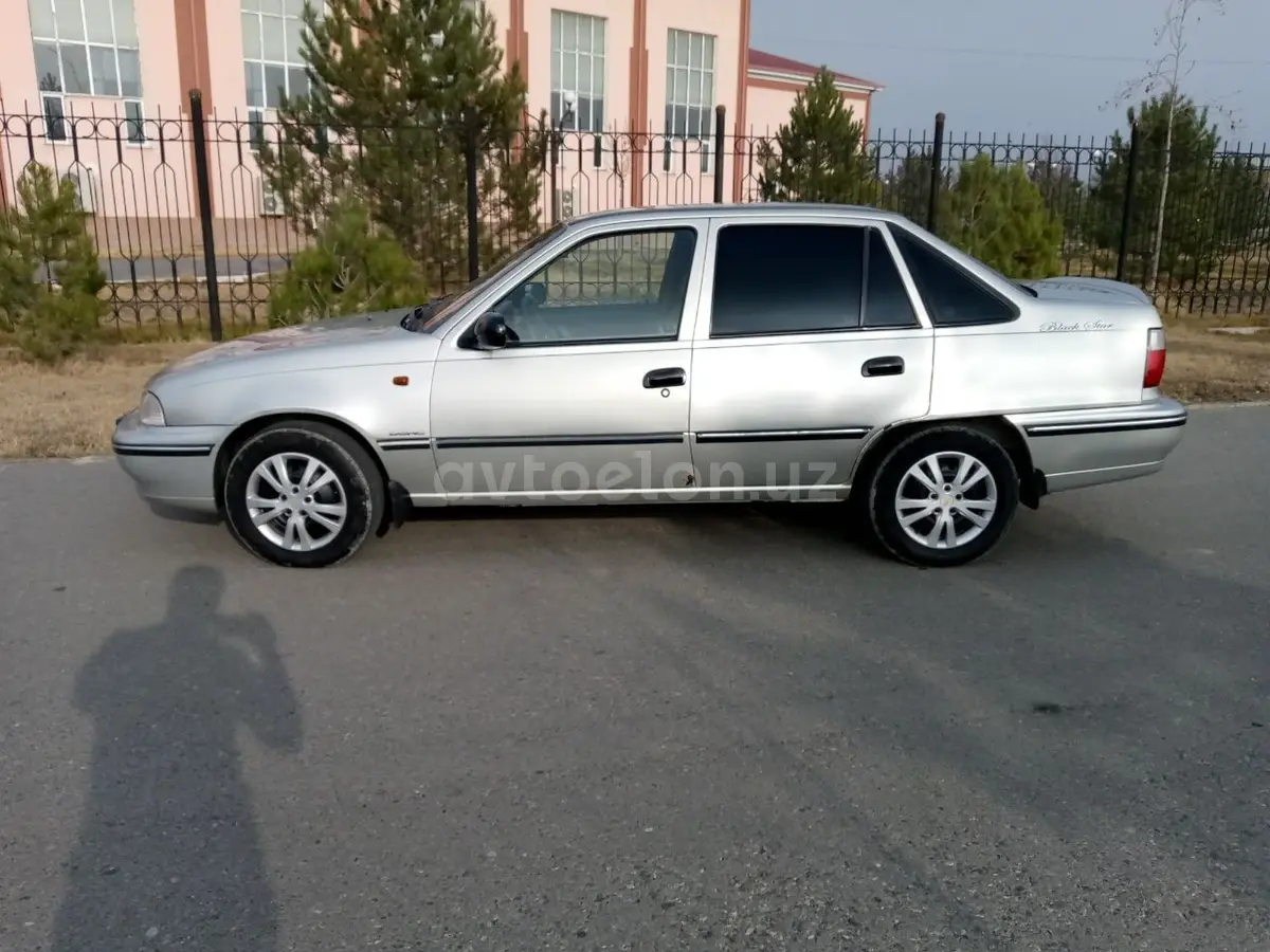 Daewoo nexia номер кузова 150. Кпп f16. Табличка vin daewoo nexia 2. Маркировка кпп ланос 1. Вин номер daewoo nexia.