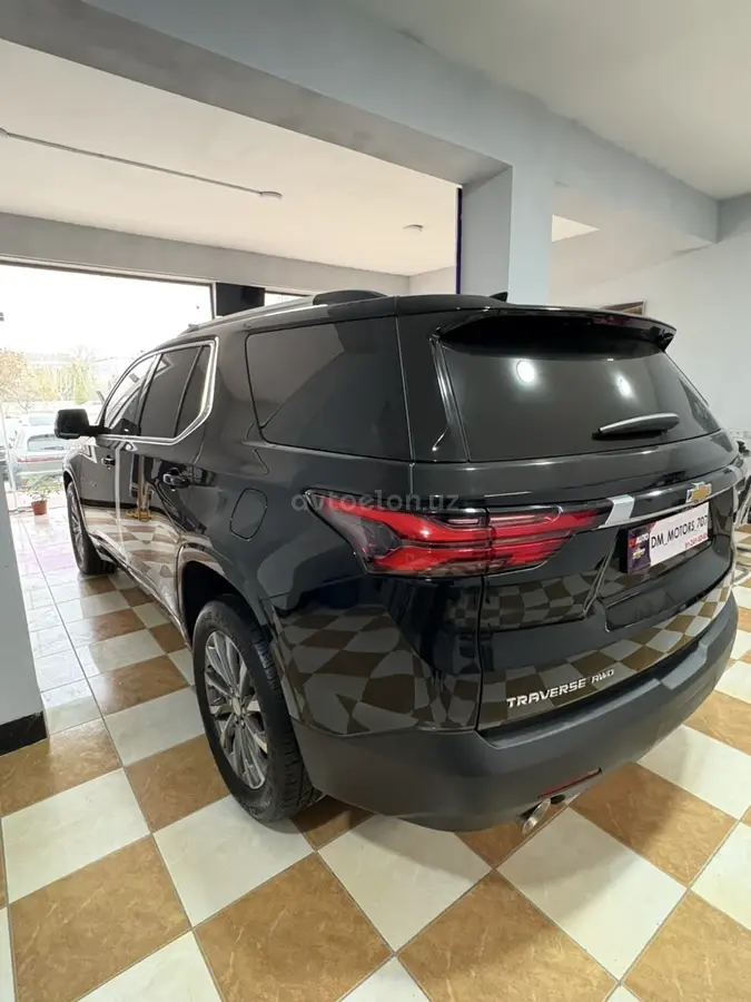 Chevrolet Traverse 2024 — 2