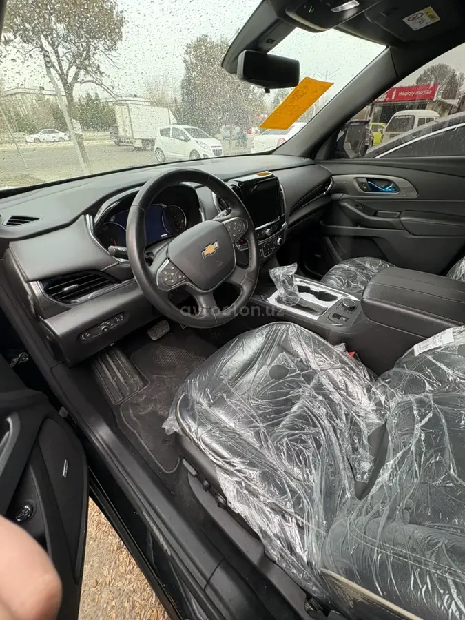 Chevrolet Traverse 2024 — 4