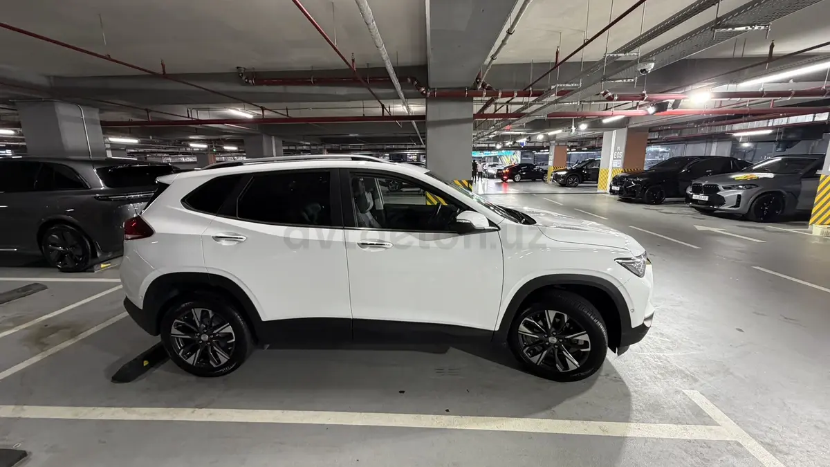 Chevrolet Tracker 2 2024 — 2