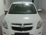 Белый Chevrolet Cobalt, 4 евро позиция 2021 года, КПП Автомат, в Бухара за 12 200 y.e. id5225630, Фото №1