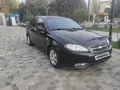 Черный Chevrolet Lacetti, 3 позиция 2024 года, КПП Автомат, в Термез за 13 500 y.e. id6717025