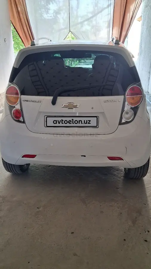 Chevrolet Spark 2010 — 2